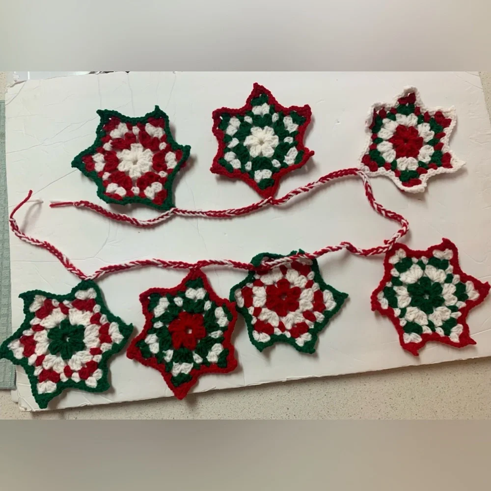 Christmas Holiday Star Garland New Handmade Crochet Seven Stars